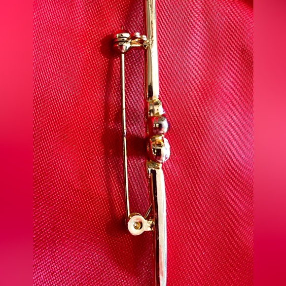 Gold Brooch - Picture 4 of 5